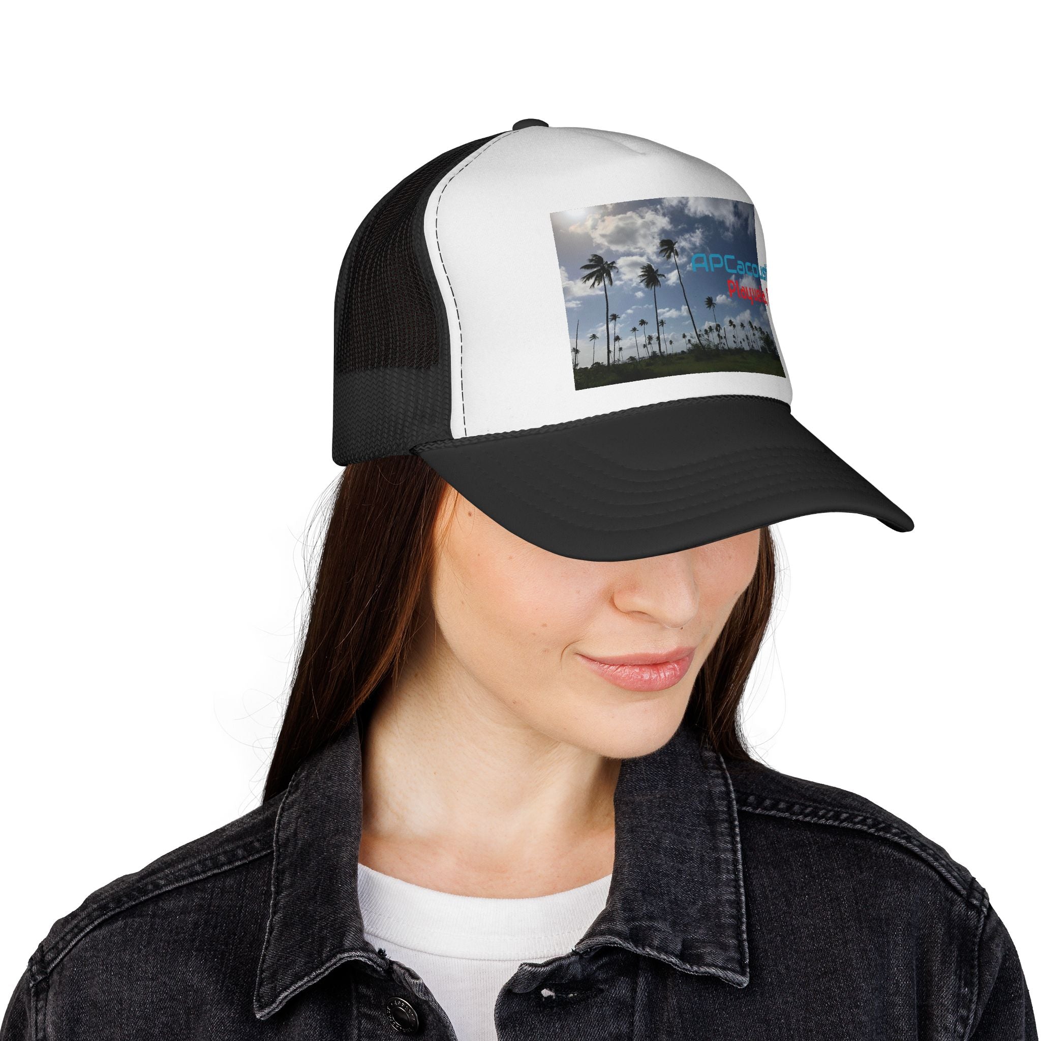 Valle de Playuela Trucker Caps
